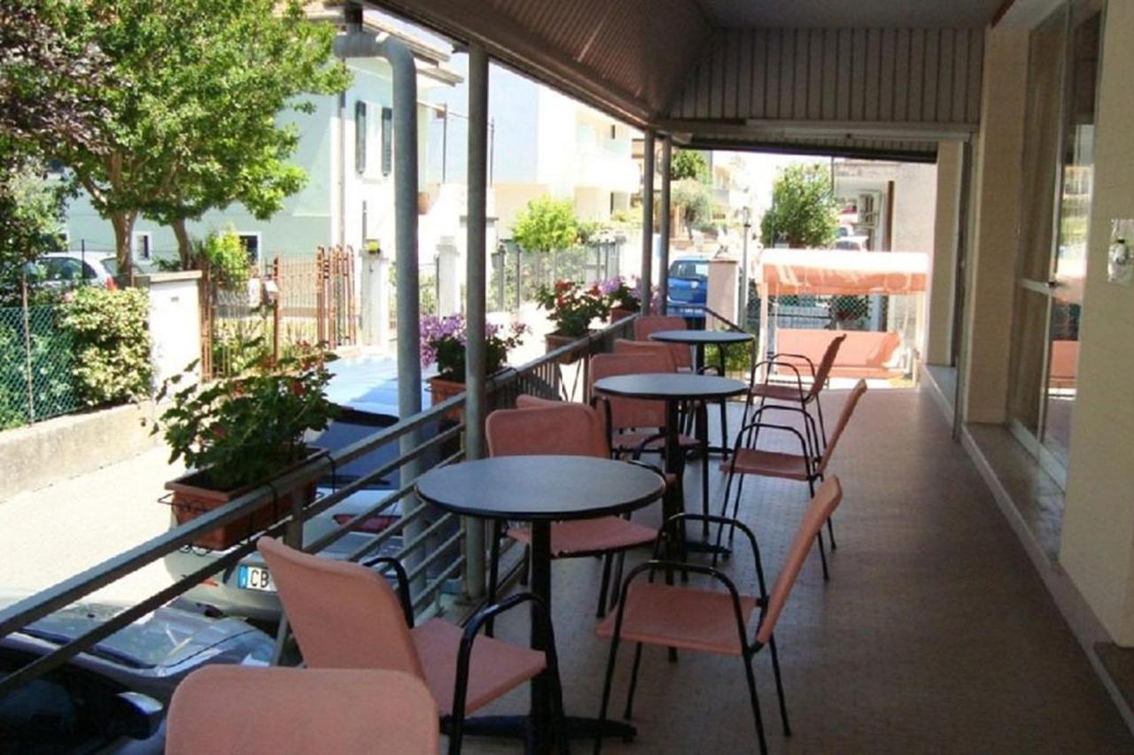 Fausta Hotel